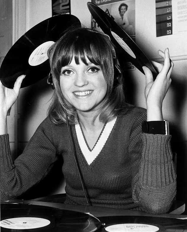 Annie Nightingale Death